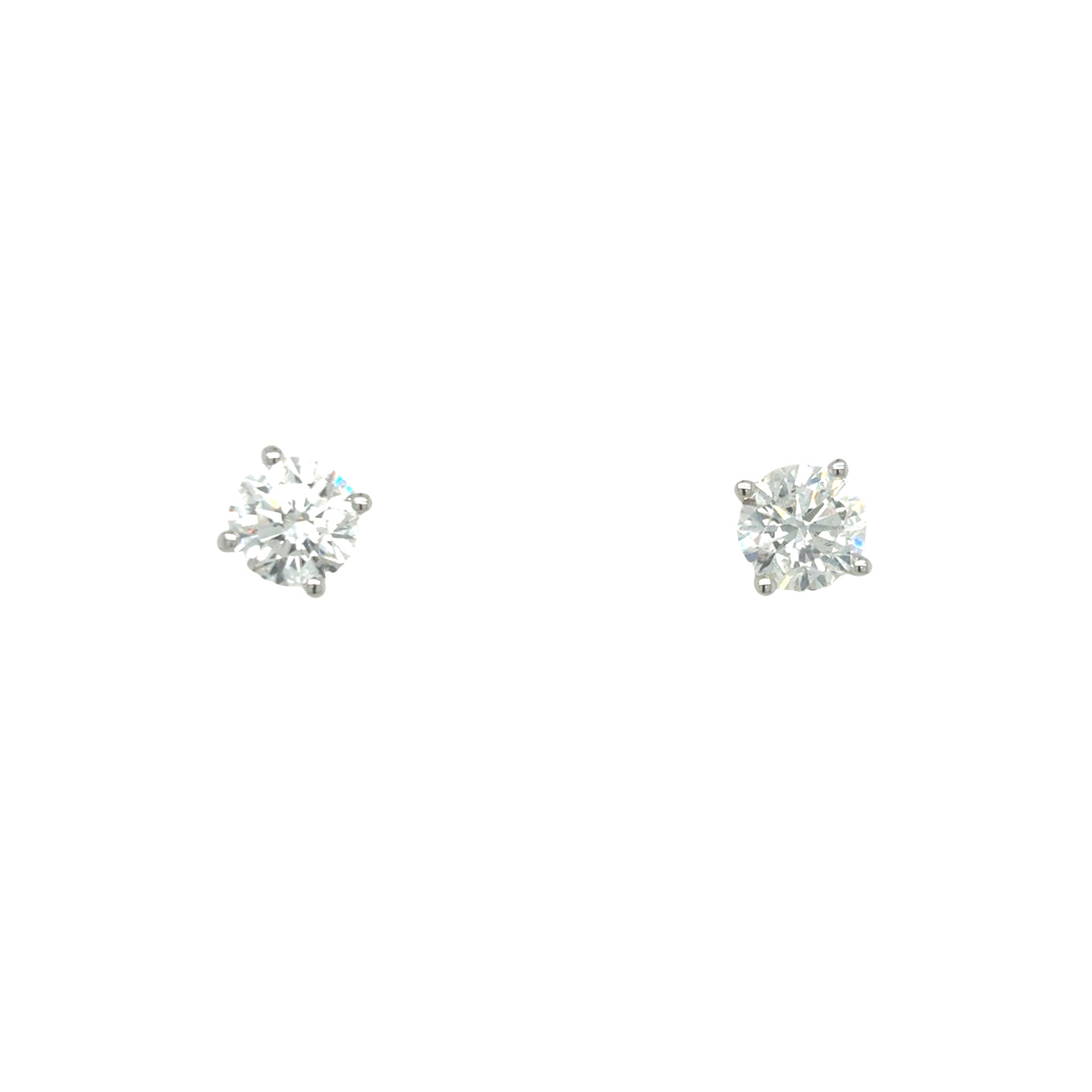 Studs Lab Diamonds 2K